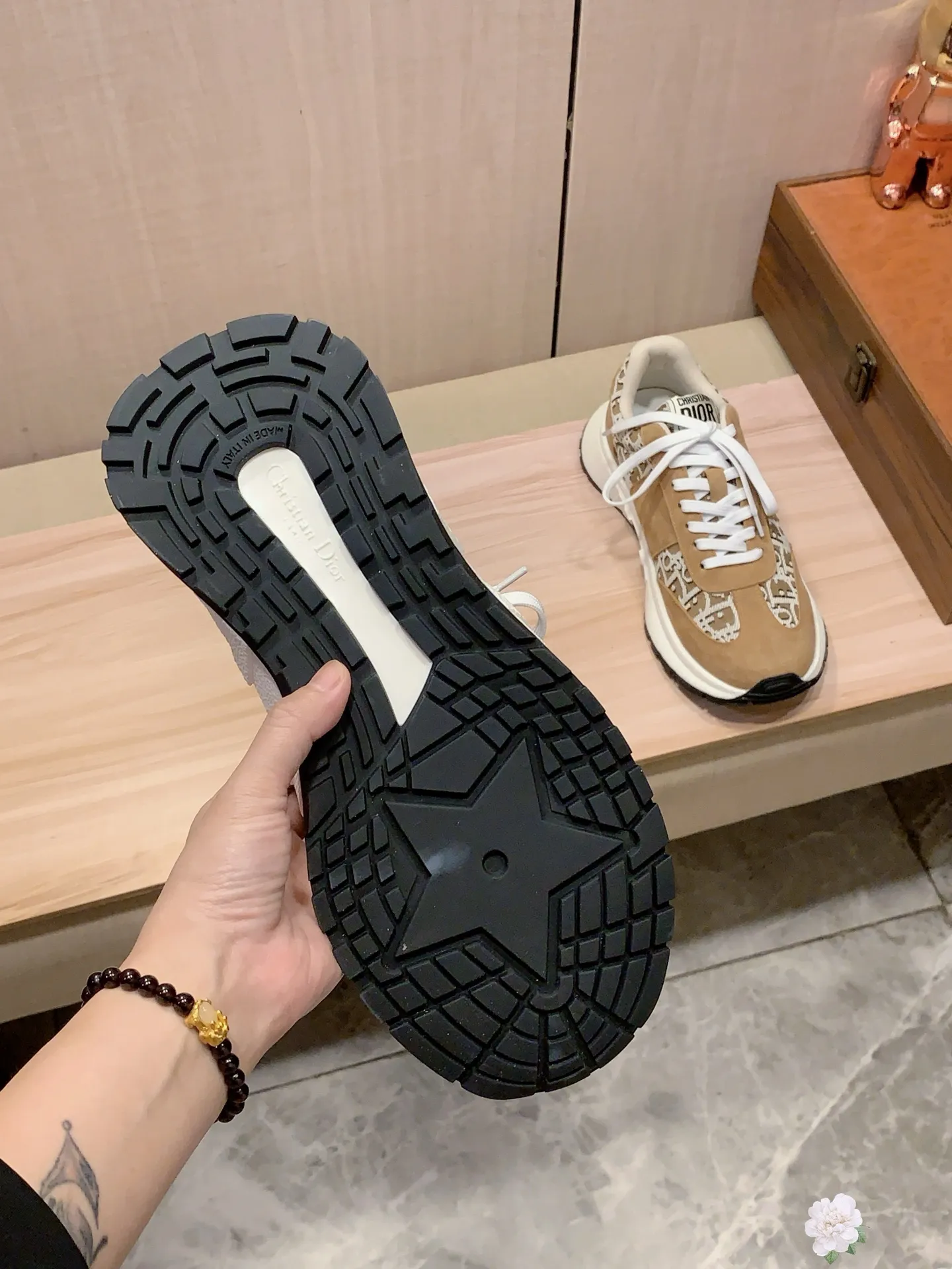 Men's Men's Shoes💰460💰💰🎩🎩[Lightning][Lightning] "Dior DIOR*" The latest and most popular casual shoes, top brand [seduce] luxury~purchase, top~quality. [Strong] The upper is made of imported breathable cowhide with woven material ➕ breathable sheepskin feet (•) and fine workmanship. Original stylish and stylish soft rubber wear-resistant and non-slip outsole, light and comfortable on the feet, the real thing looks better when photographed, 413: code: 38-44, 7️⃣ colors selected